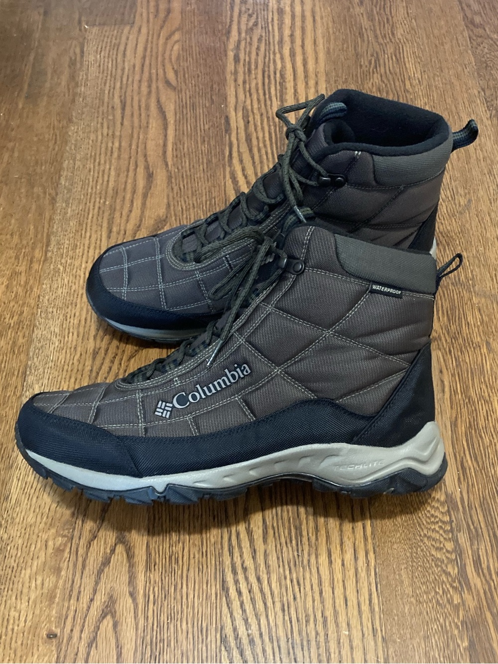 Columbia Campfire waterproof boot Sz 11 wide